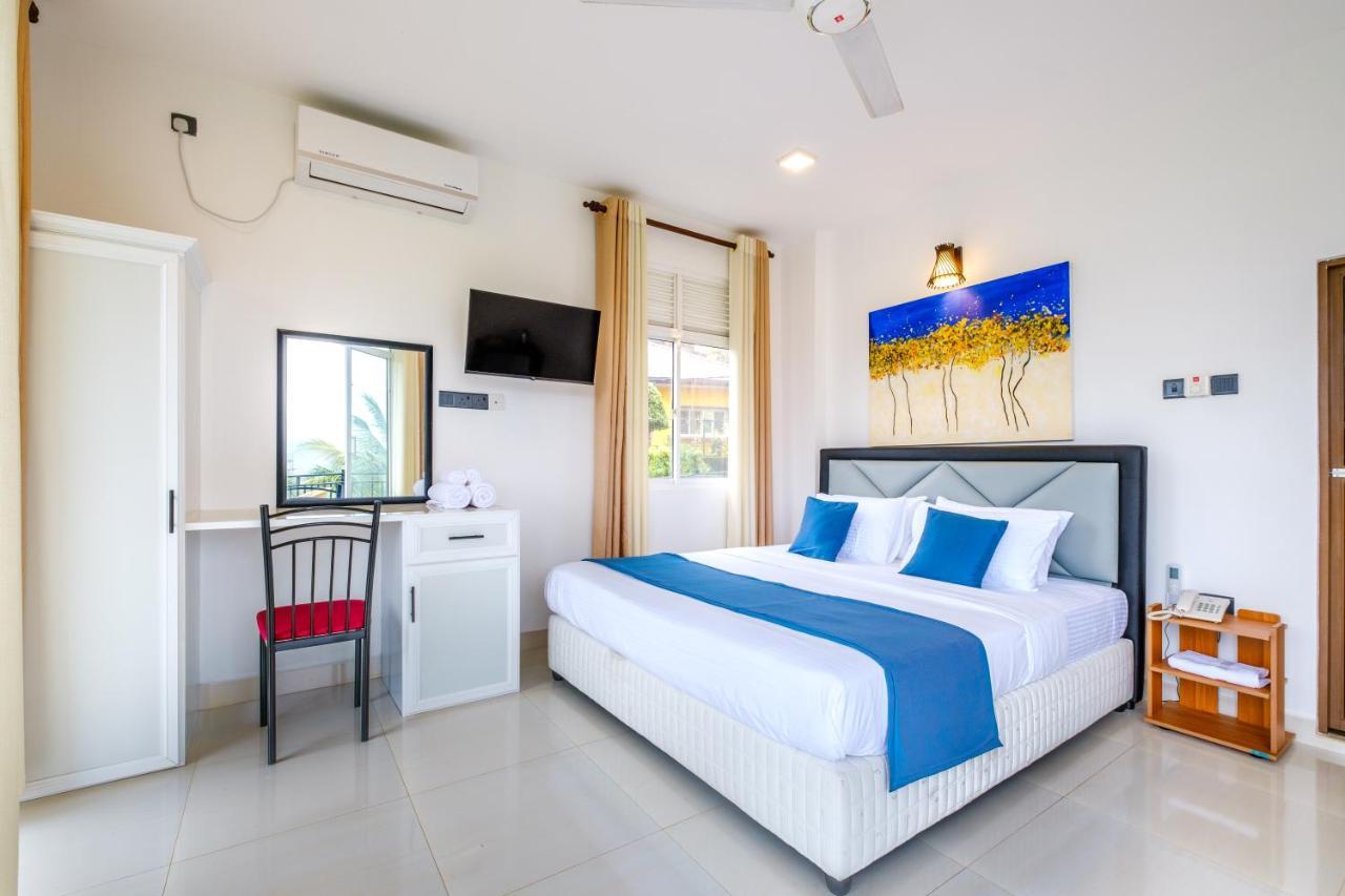 Queens Mount Ridge Kandy Bagian luar foto