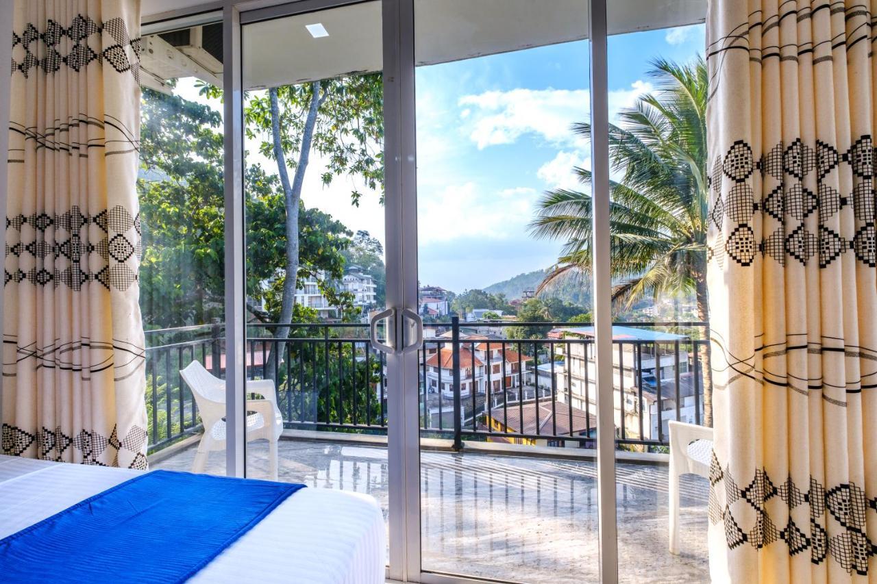 Queens Mount Ridge Kandy Bagian luar foto
