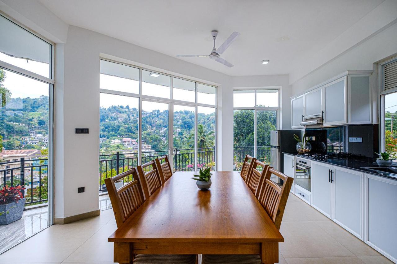 Queens Mount Ridge Kandy Bagian luar foto