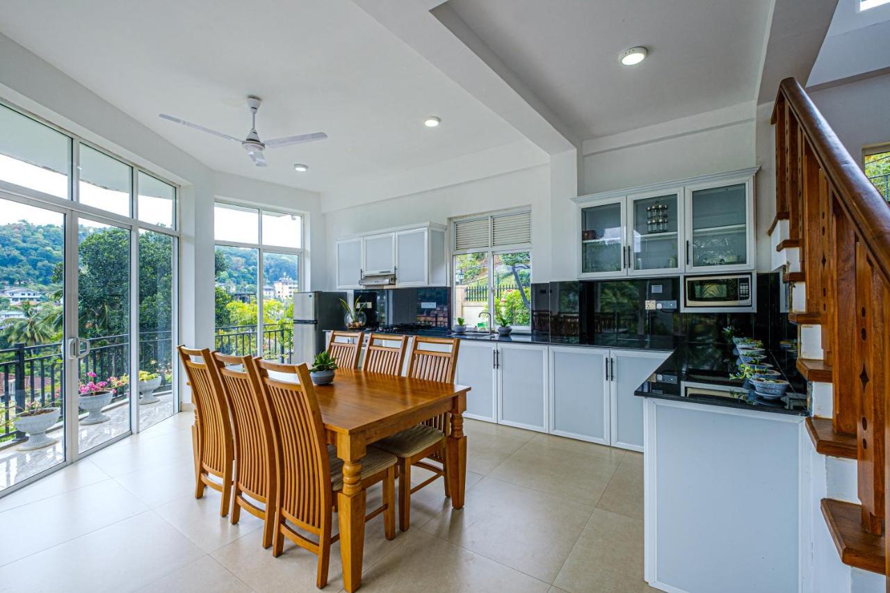 Queens Mount Ridge Kandy Bagian luar foto